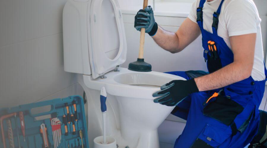 Professional emergency plumbing in Gilchrist, OR